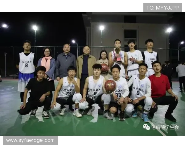 聚焦上海篮球队的意识提升与团队协作探讨